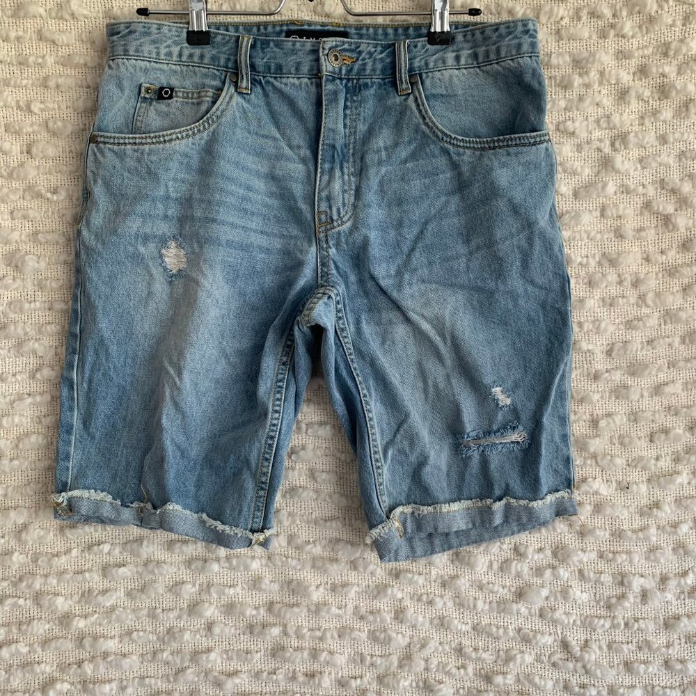EMPYRE MENS 32 JEAN SHORTS SKATE DESTROYED BLUE DENIM BEACH SUMMER‎ SCHOOL